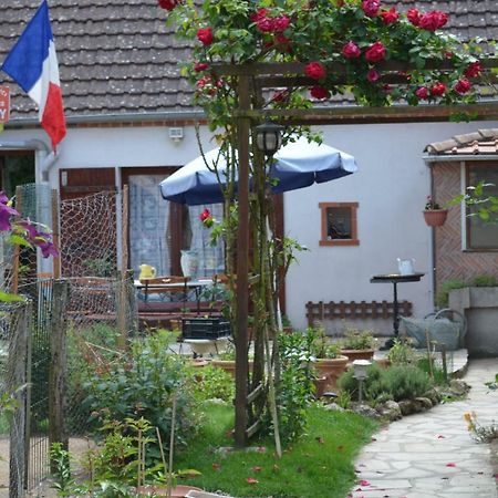 Maison D'Autrefois Mareau-aux-Prés Exteriér fotografie