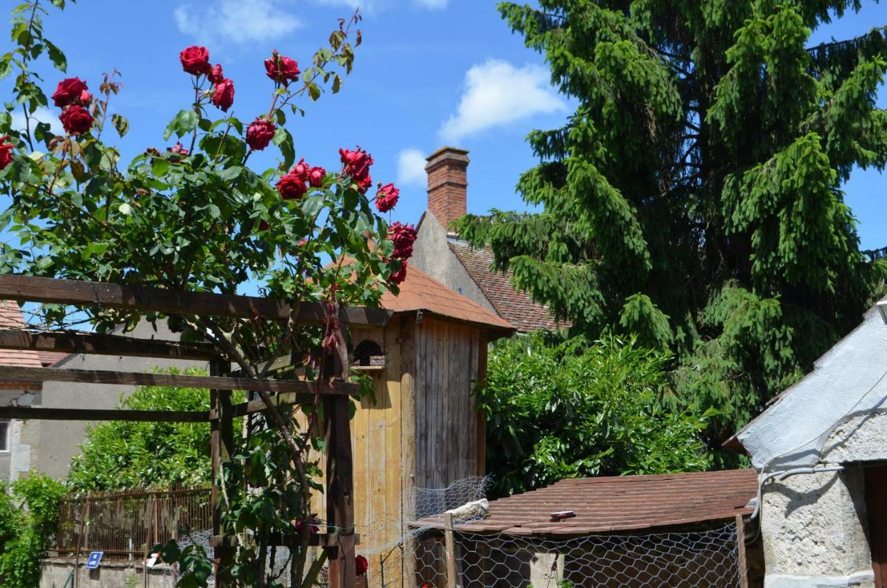 Maison D'Autrefois Mareau-aux-Prés Exteriér fotografie