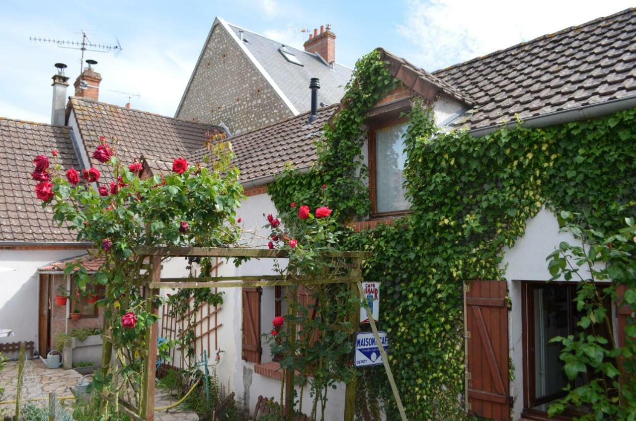 Maison D'Autrefois Mareau-aux-Prés Exteriér fotografie